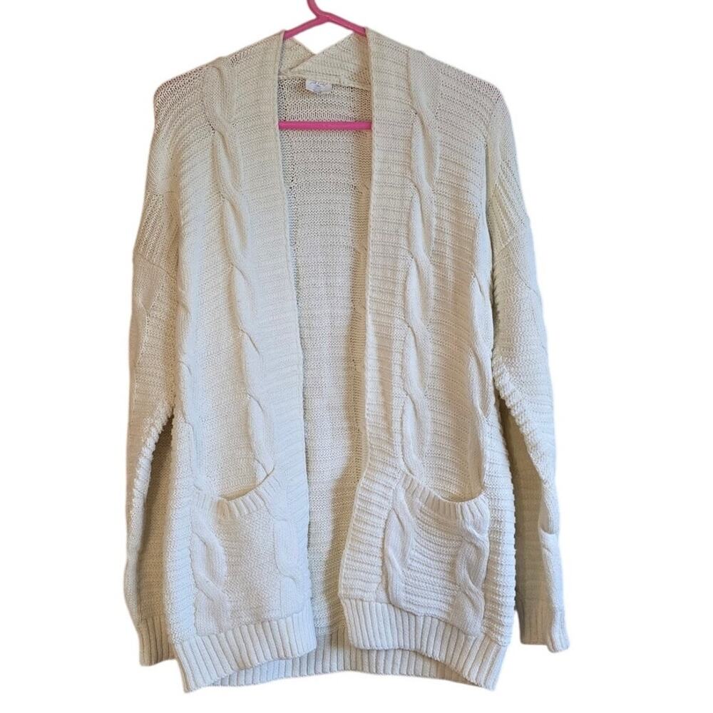 Jack & Missy cream Aspen Cardigan size medium
